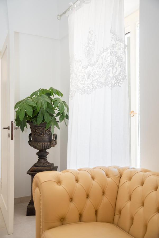 오리아 L'Arco Dell'Abate B&B 외부 사진